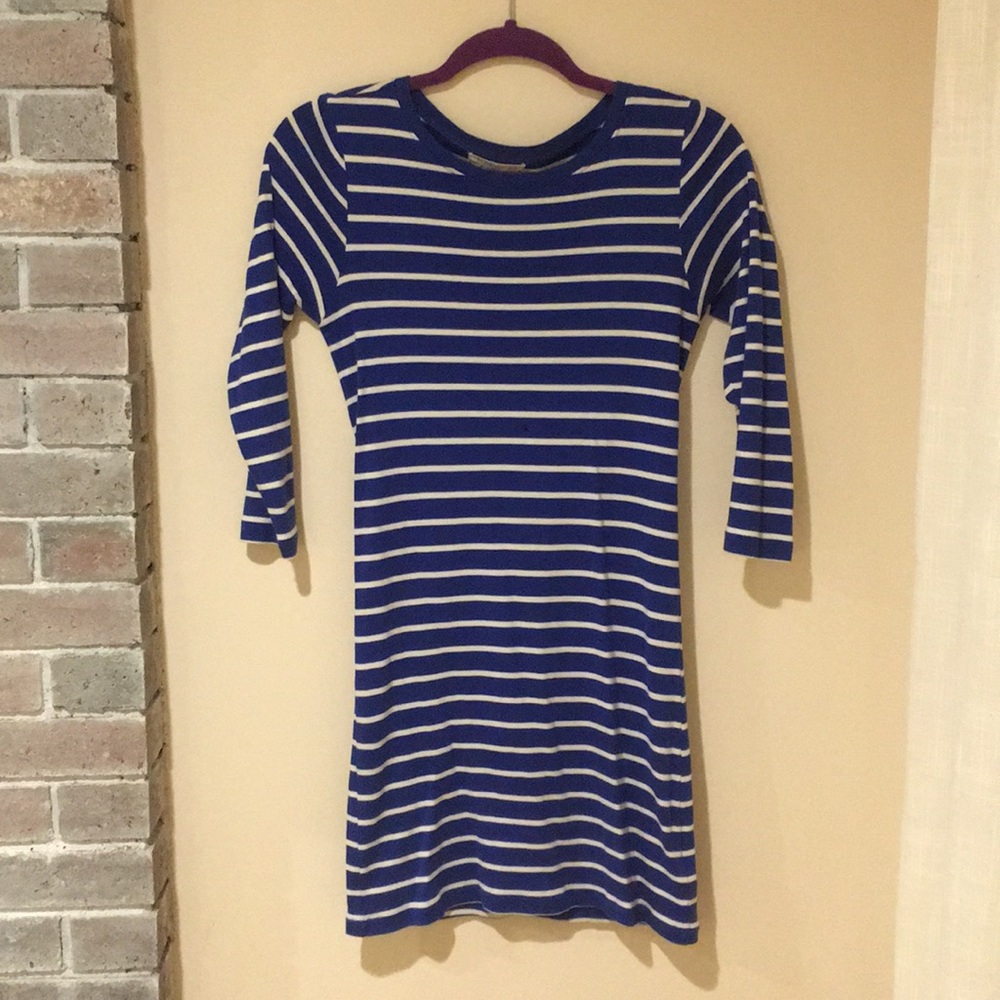 3/4 sleeve dress